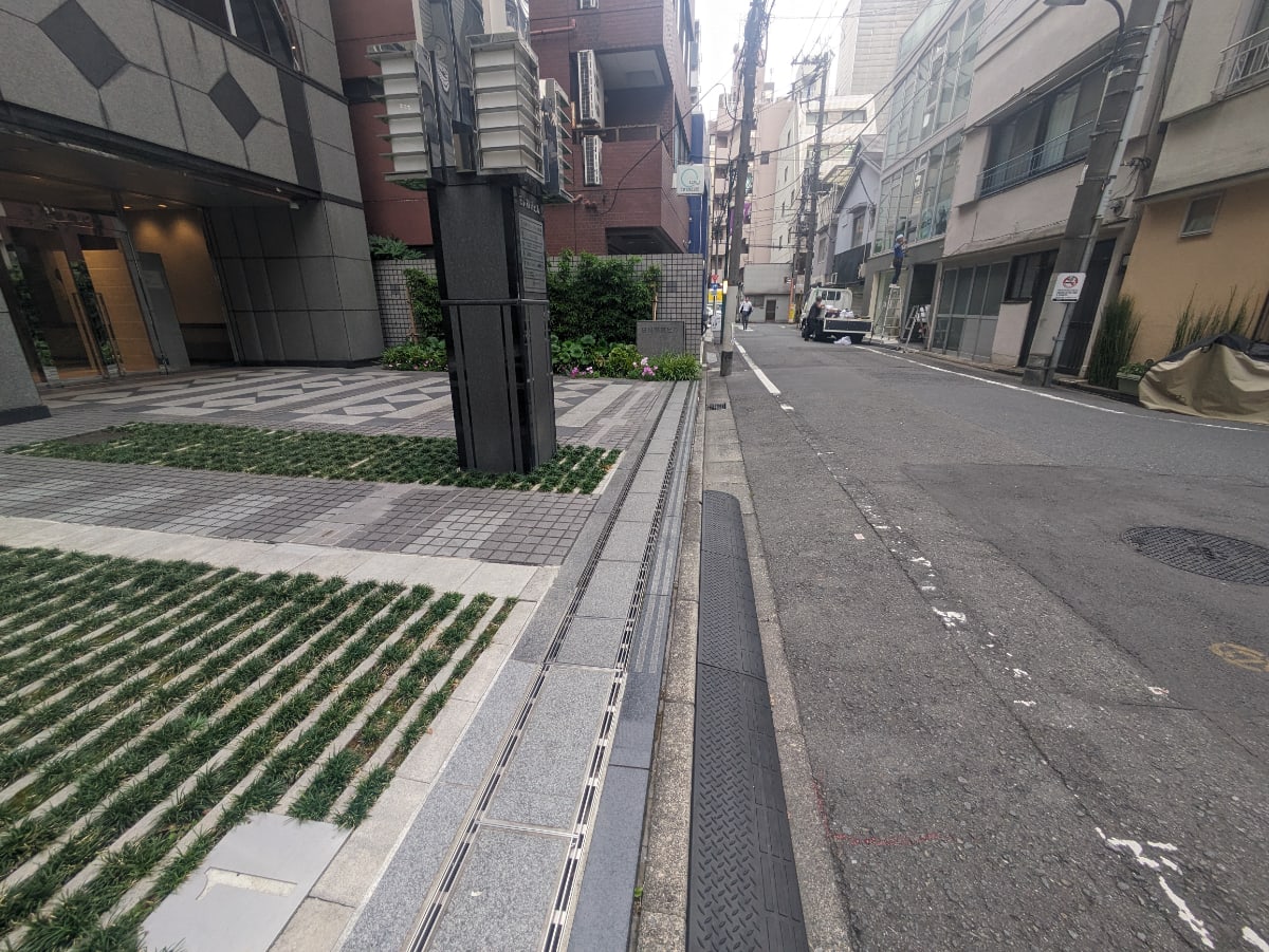 v20250427003015/fresh/building/J00100391677_16