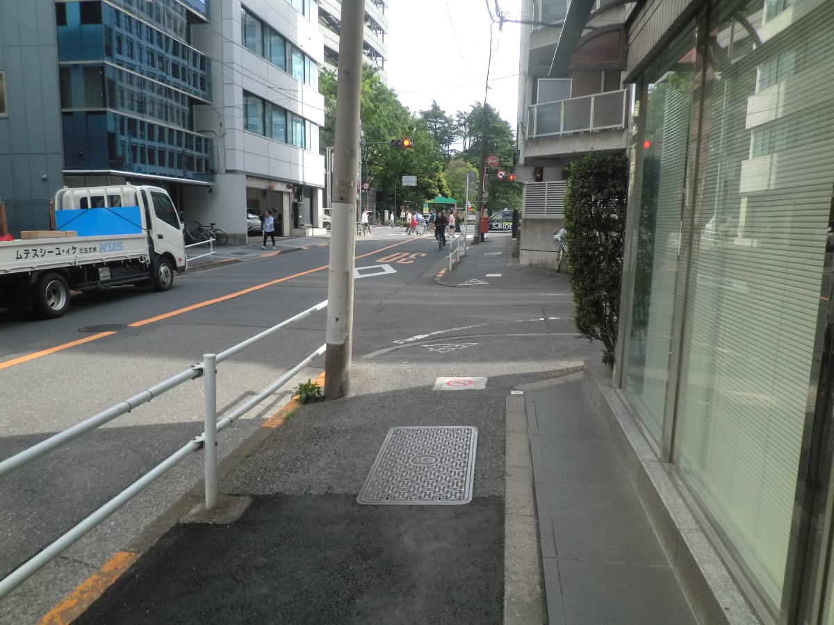 v20250427003015/fresh/building/J00100391687_19