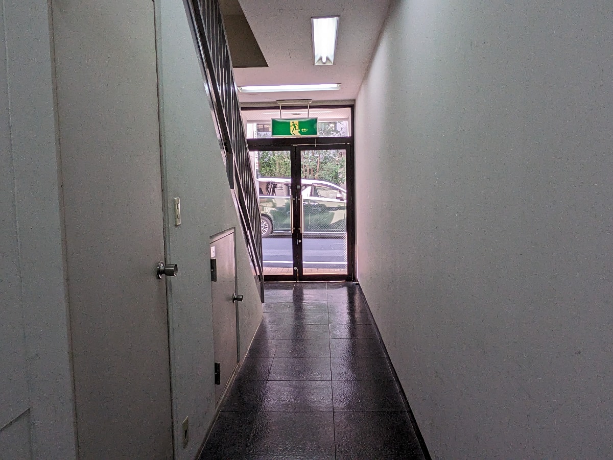 v20250427003015/fresh/building/J00100392072_9