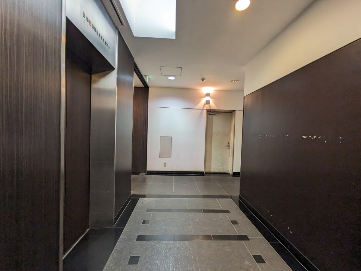 v20250427003015/fresh/building/J00100392097_16