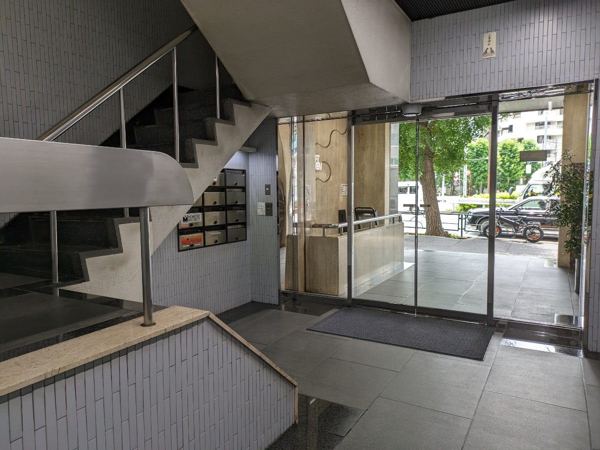 v20250427003015/fresh/building/J00100392103_9