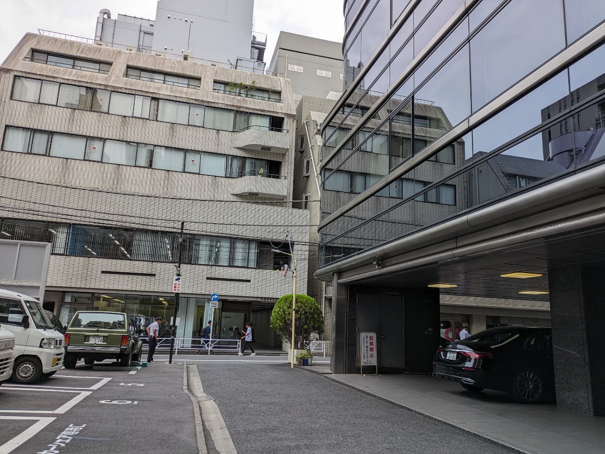 v20250427003015/fresh/building/J00100392111_9