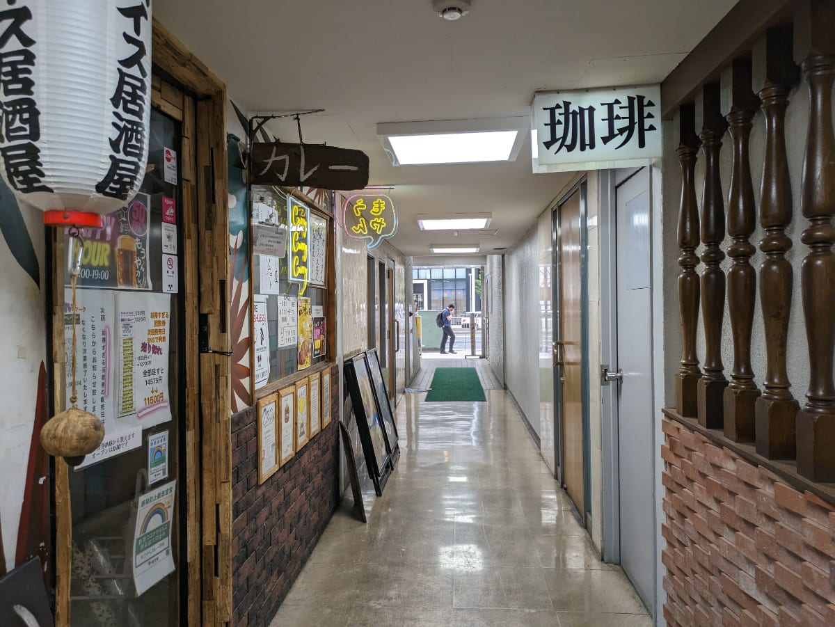 v20250427003015/fresh/building/J00100392128_63