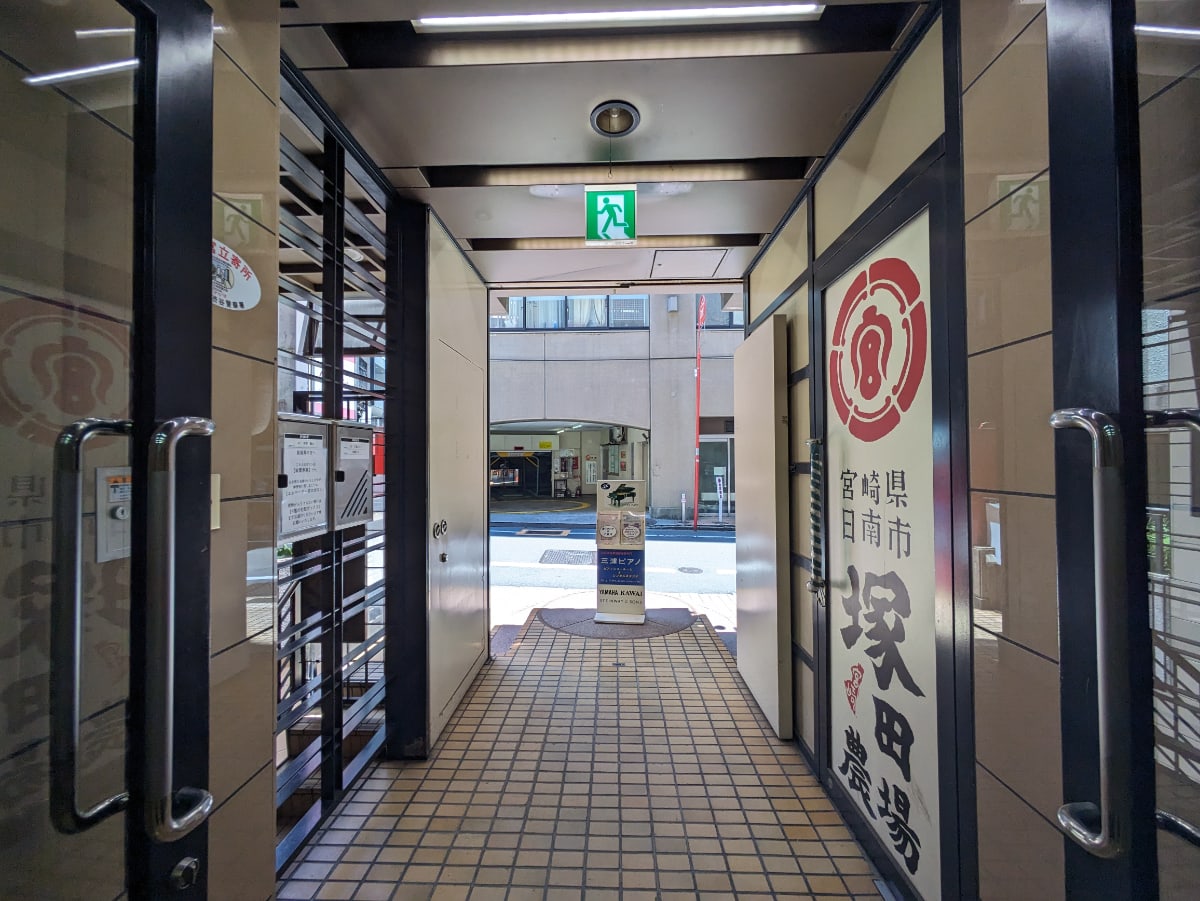 v20250427003015/fresh/building/J00100392172_9