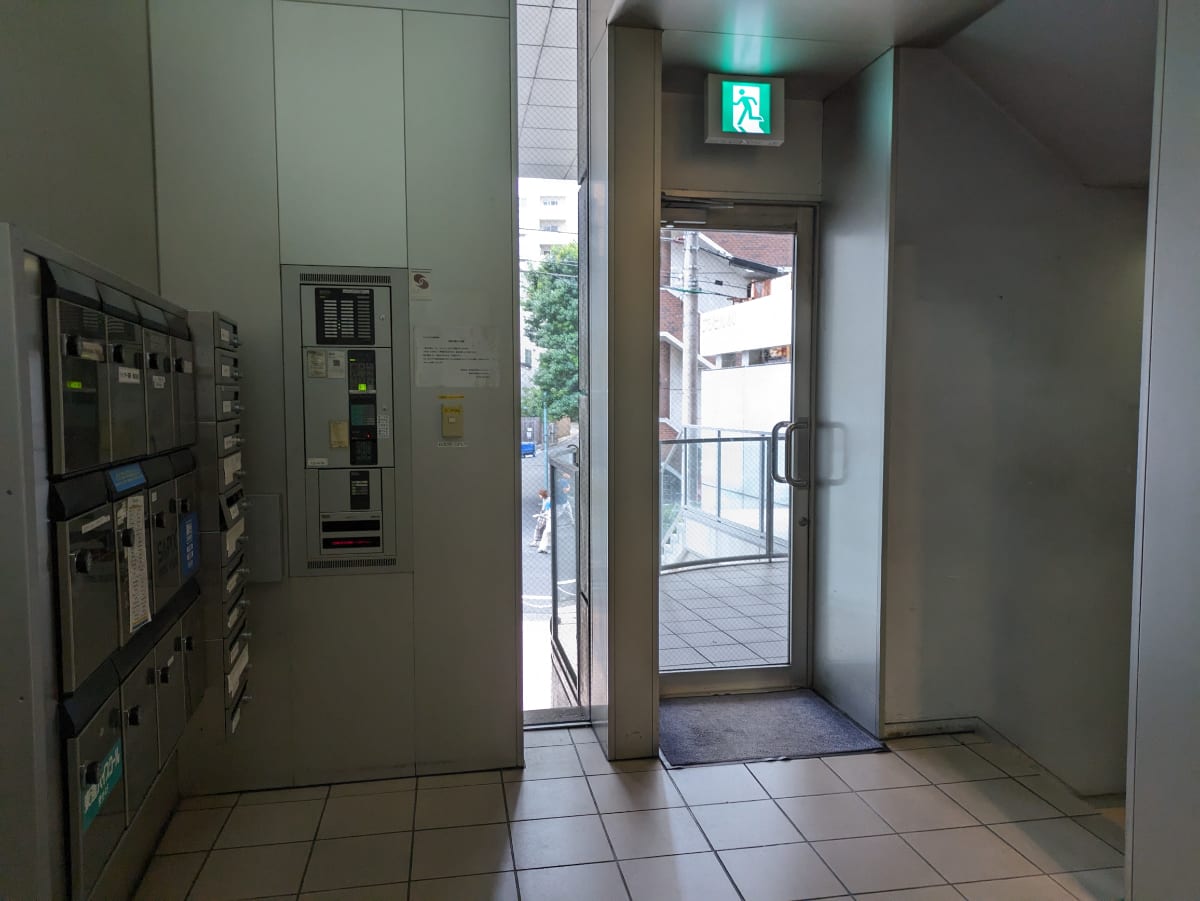 v20250427003015/fresh/building/J00100392235_21