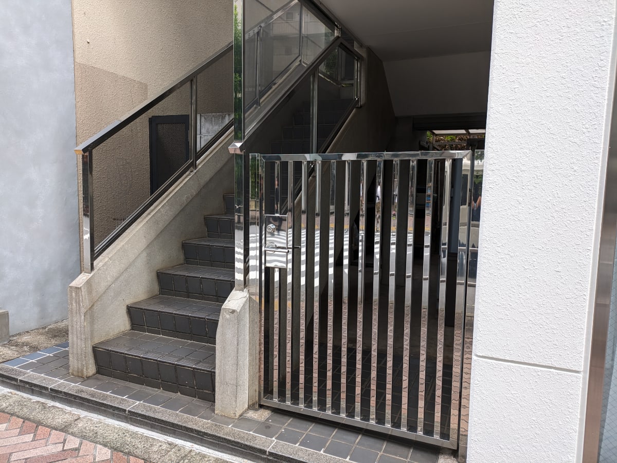 v20250427003015/fresh/building/J00100392240_15