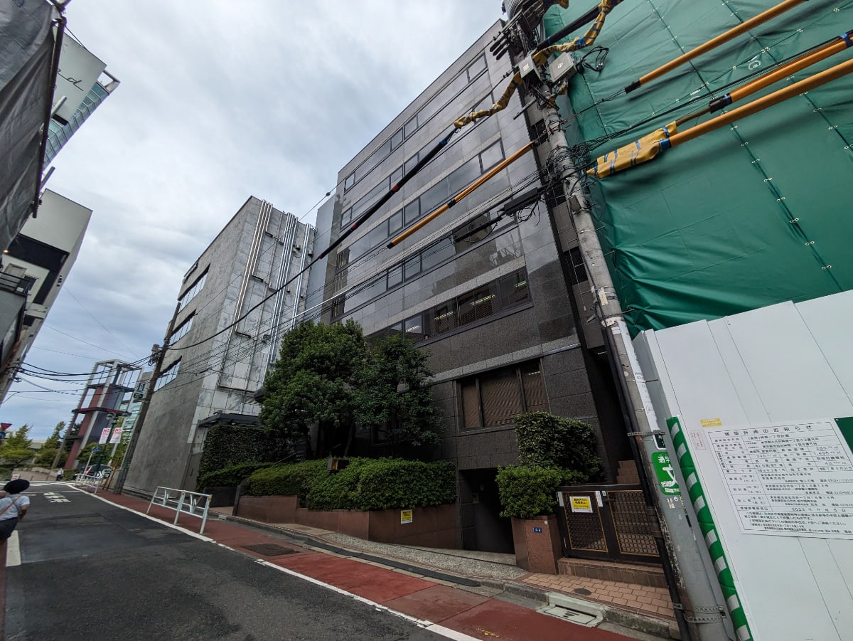 v20250427003015/fresh/building/J00100392245_16