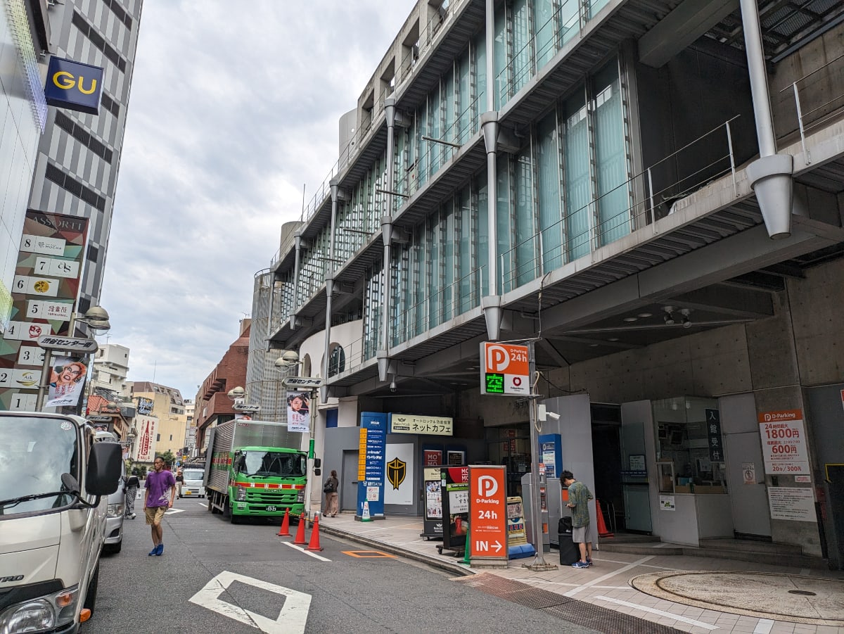 v20250427003015/fresh/building/J00100392297_26