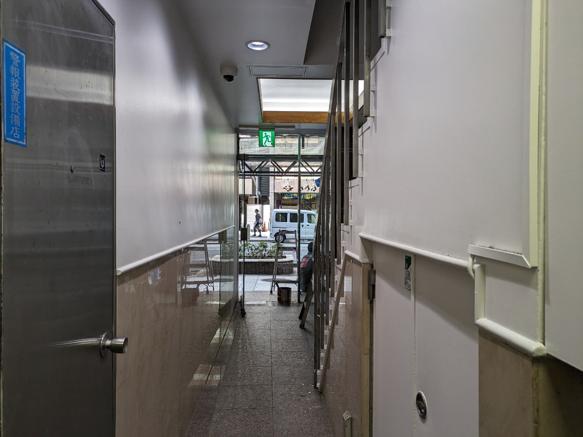 v20250427003015/fresh/building/J00100392356_6