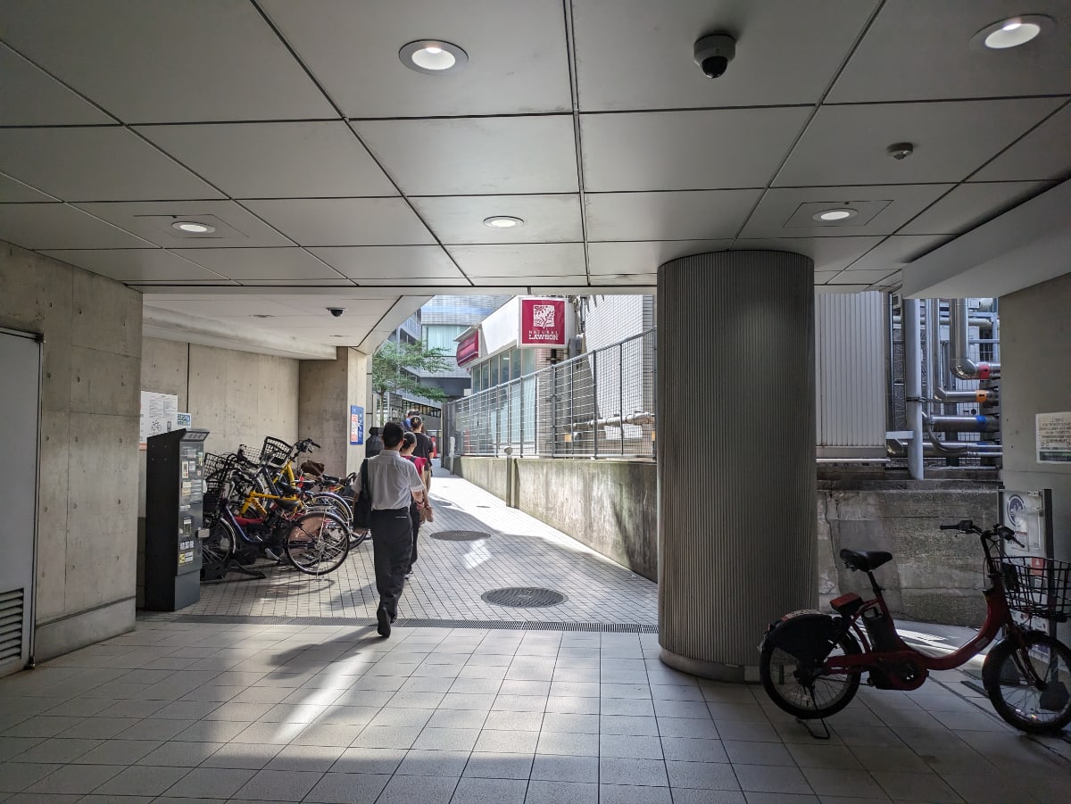 v20250427003015/fresh/building/J00100392366_29