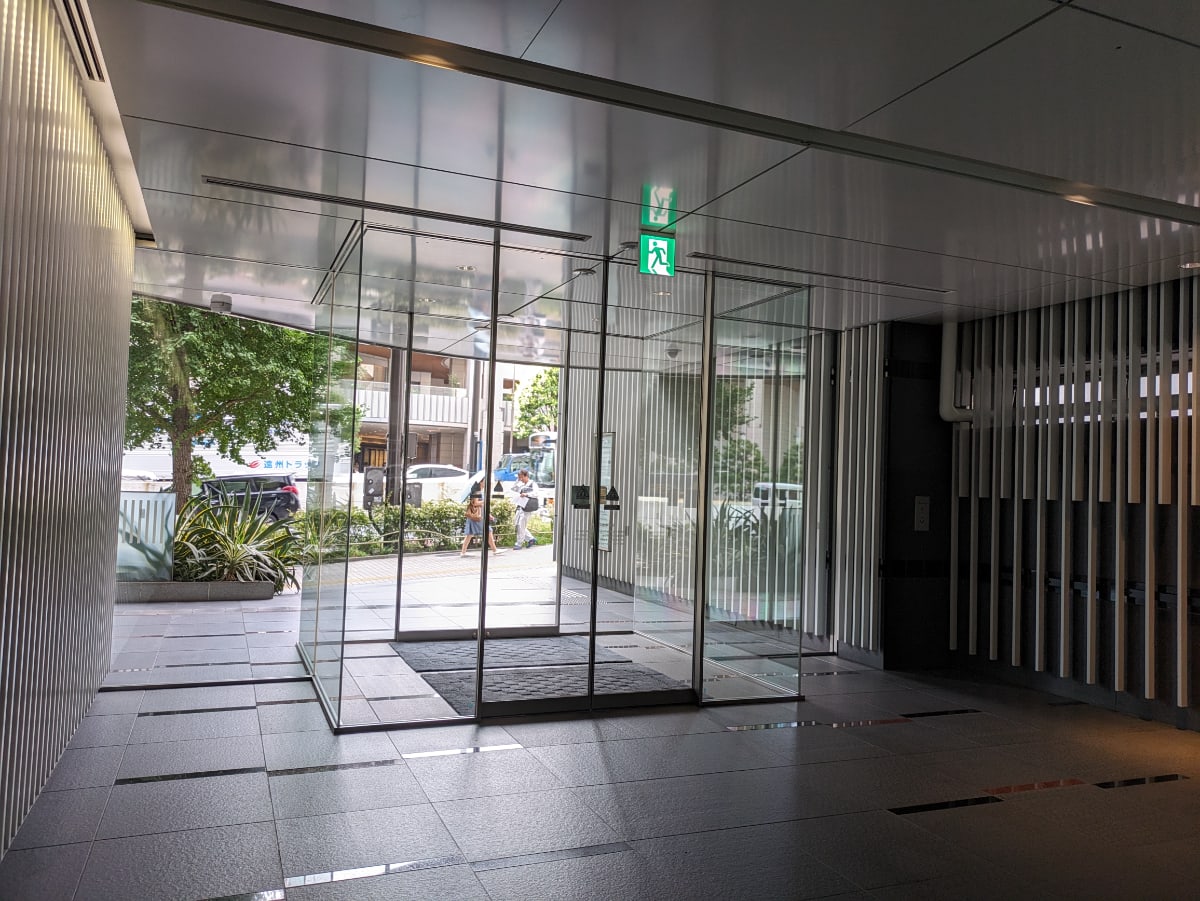 v20250427003015/fresh/building/J00100392367_15
