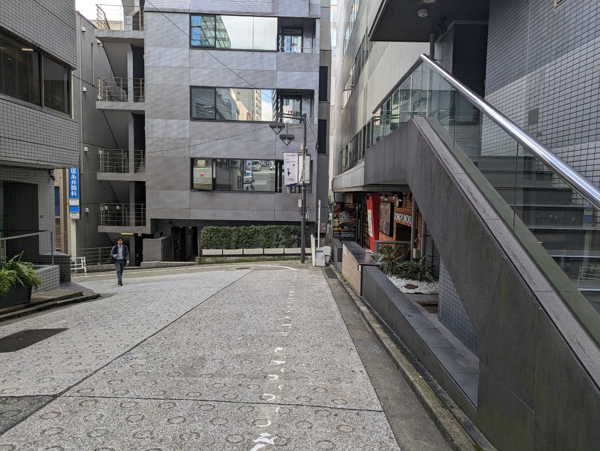 v20250427003015/fresh/building/J00100392367_21