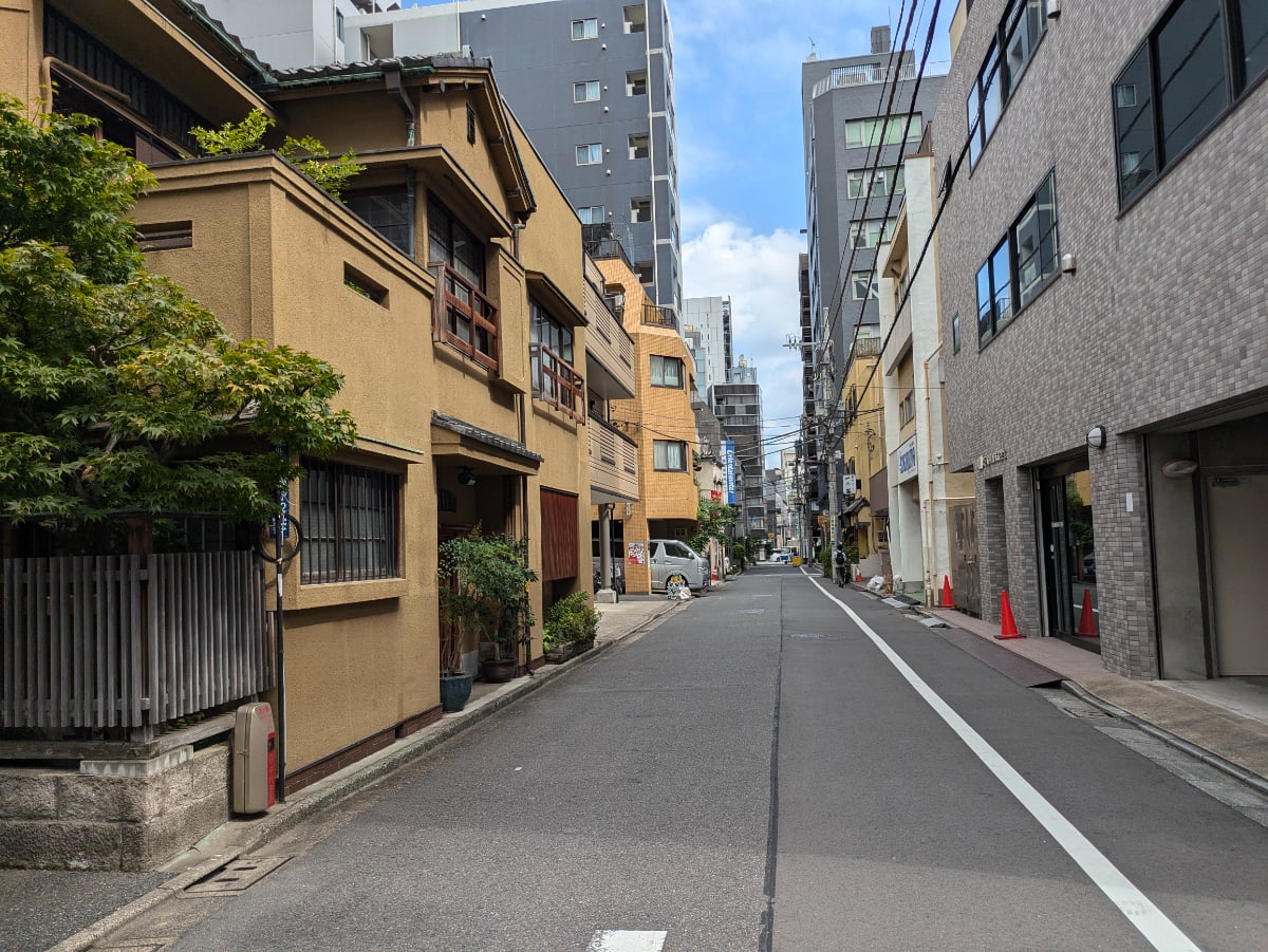 v20250427003015/fresh/building/J00100392850_11