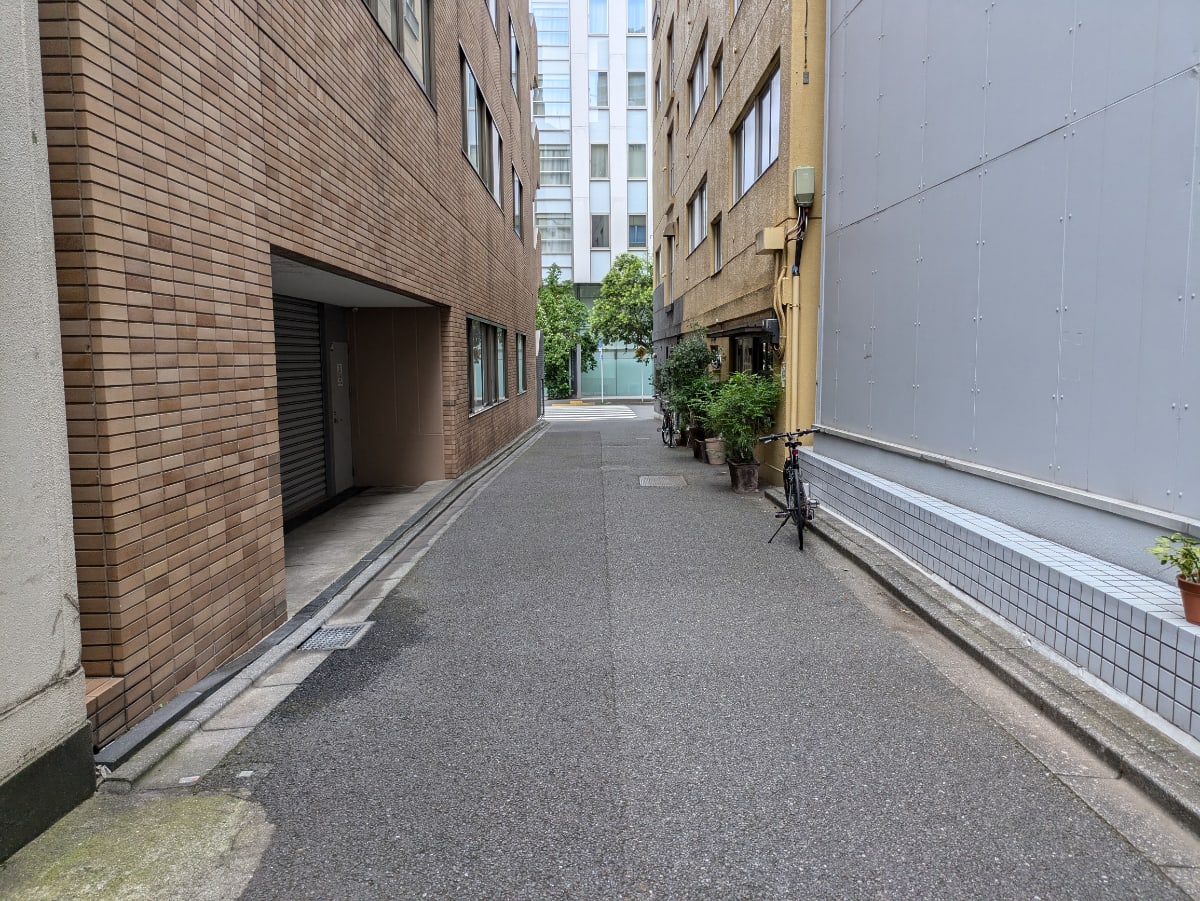 v20250427003015/fresh/building/J00100392958_8