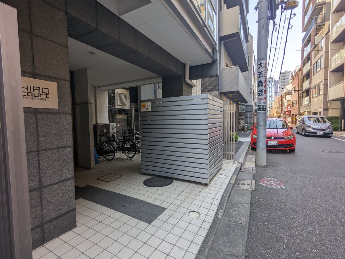 v20250427003410/fresh/building/J00100393052_2