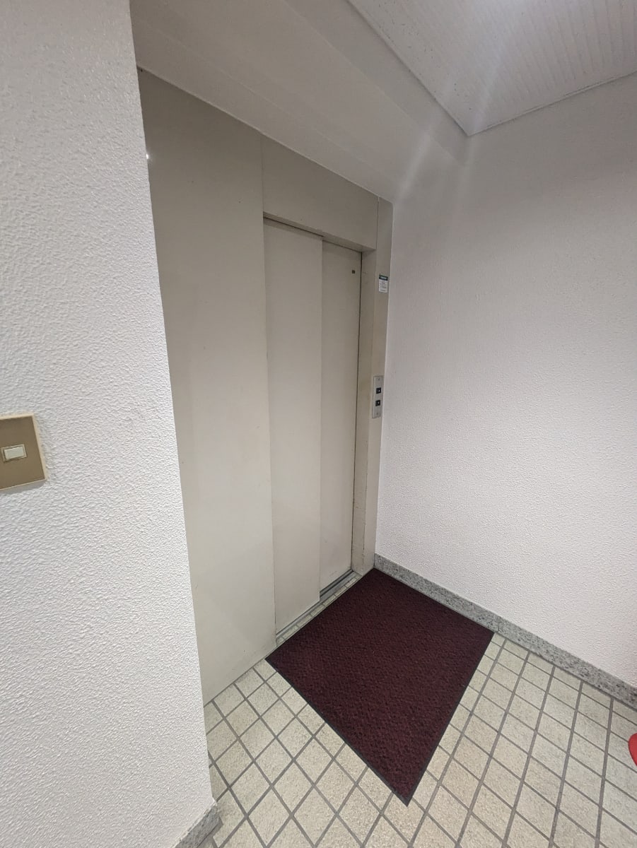 v20250427003410/fresh/building/J00100393136_4