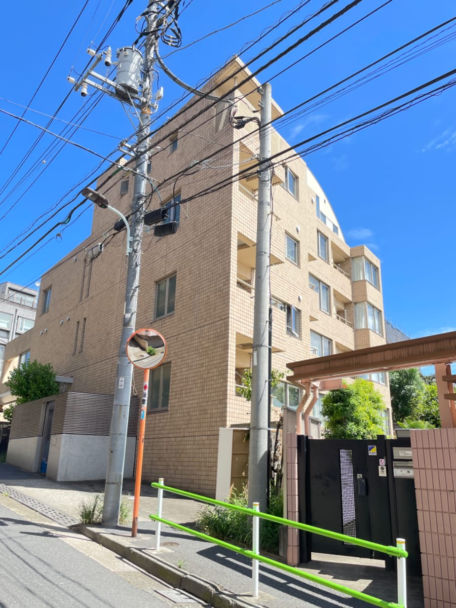 v20250427003410/fresh/building/J00100393172_7