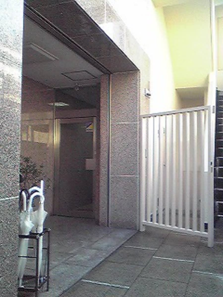 v20250427003410/fresh/building/J00100393181_3