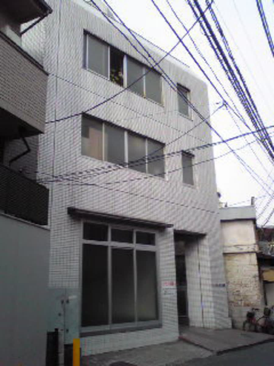 v20250427003410/fresh/building/J00100393243_1