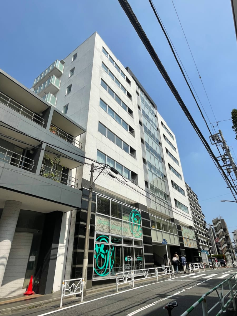 v20250427003410/fresh/building/J00100393298_5