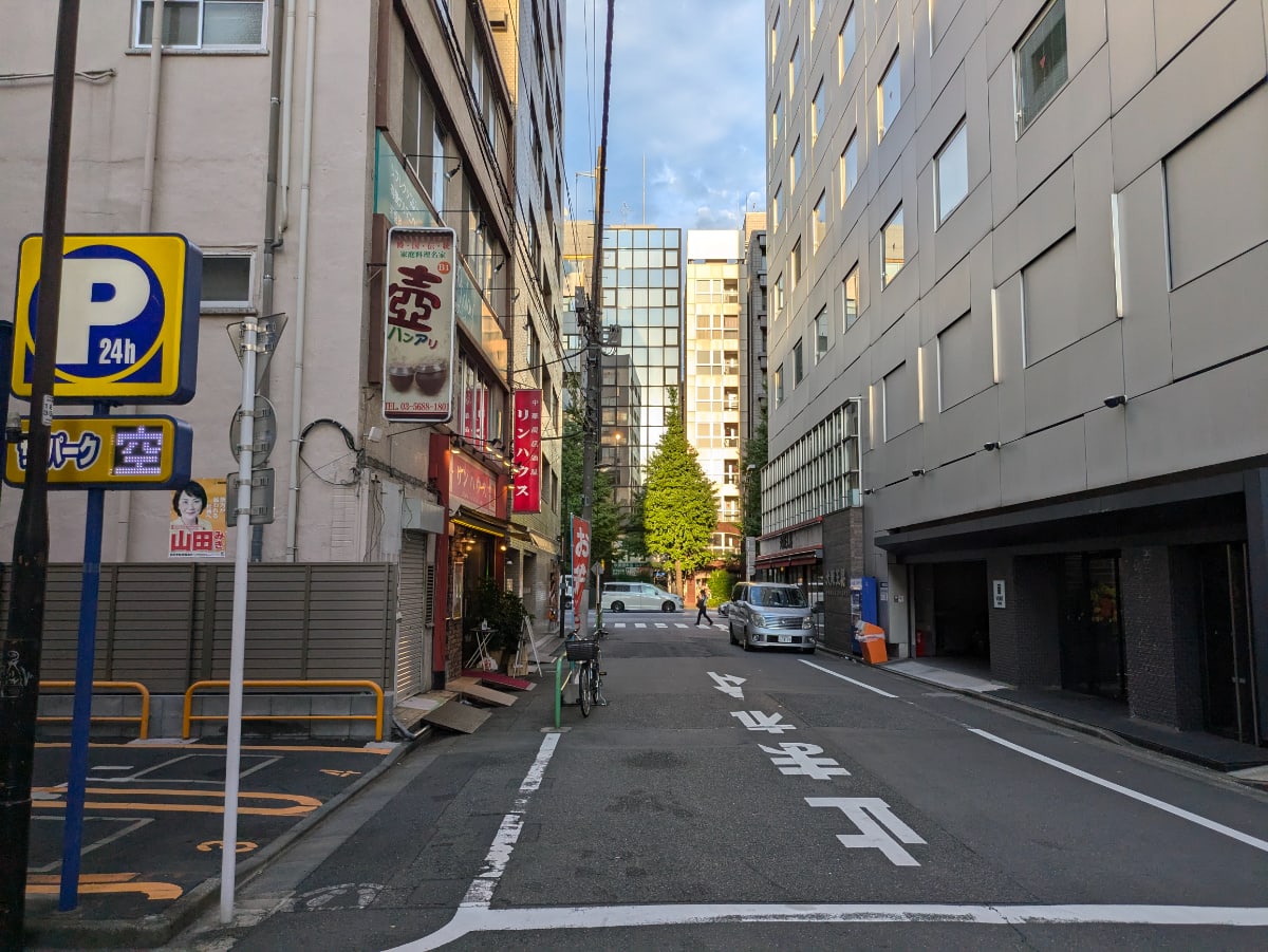 v20250427003410/fresh/building/J00100393333_7