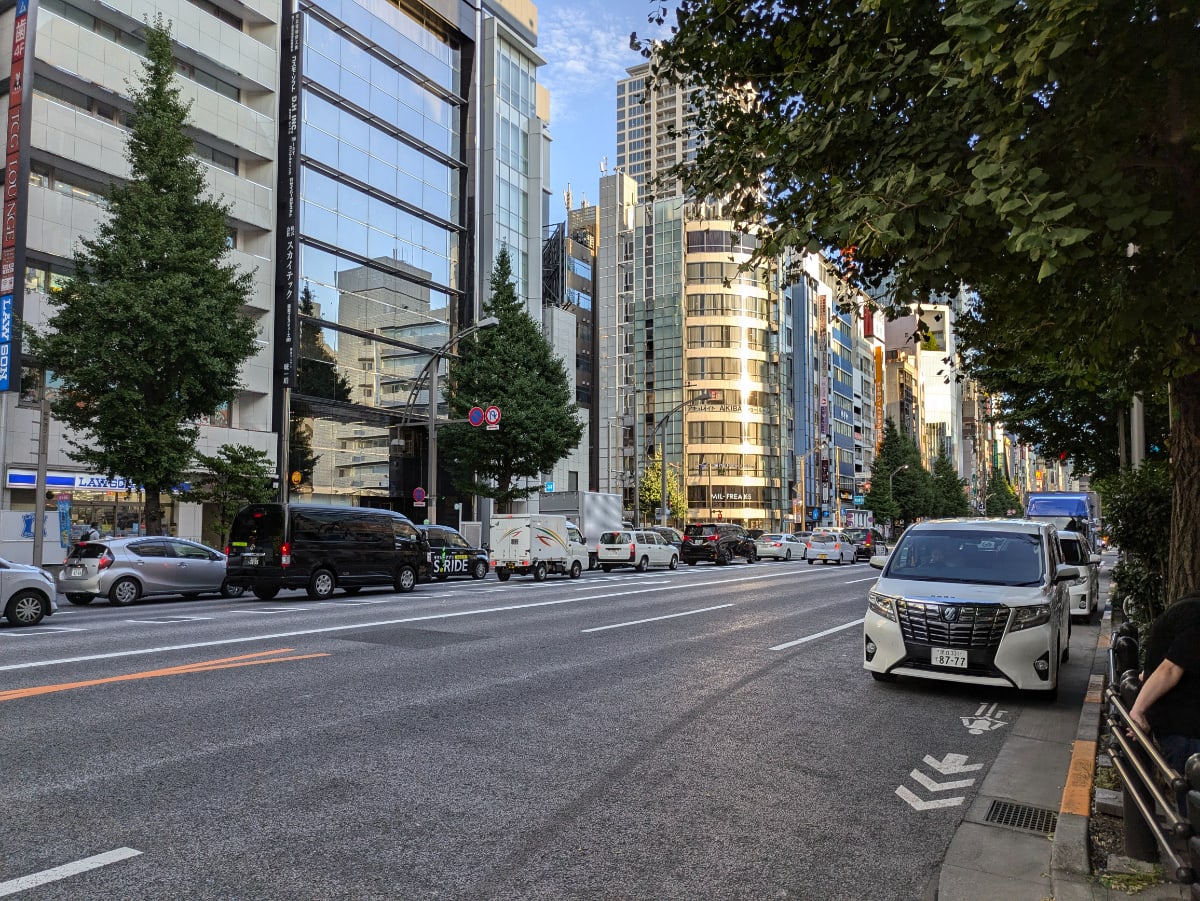 v20250427003410/fresh/building/J00100393333_9