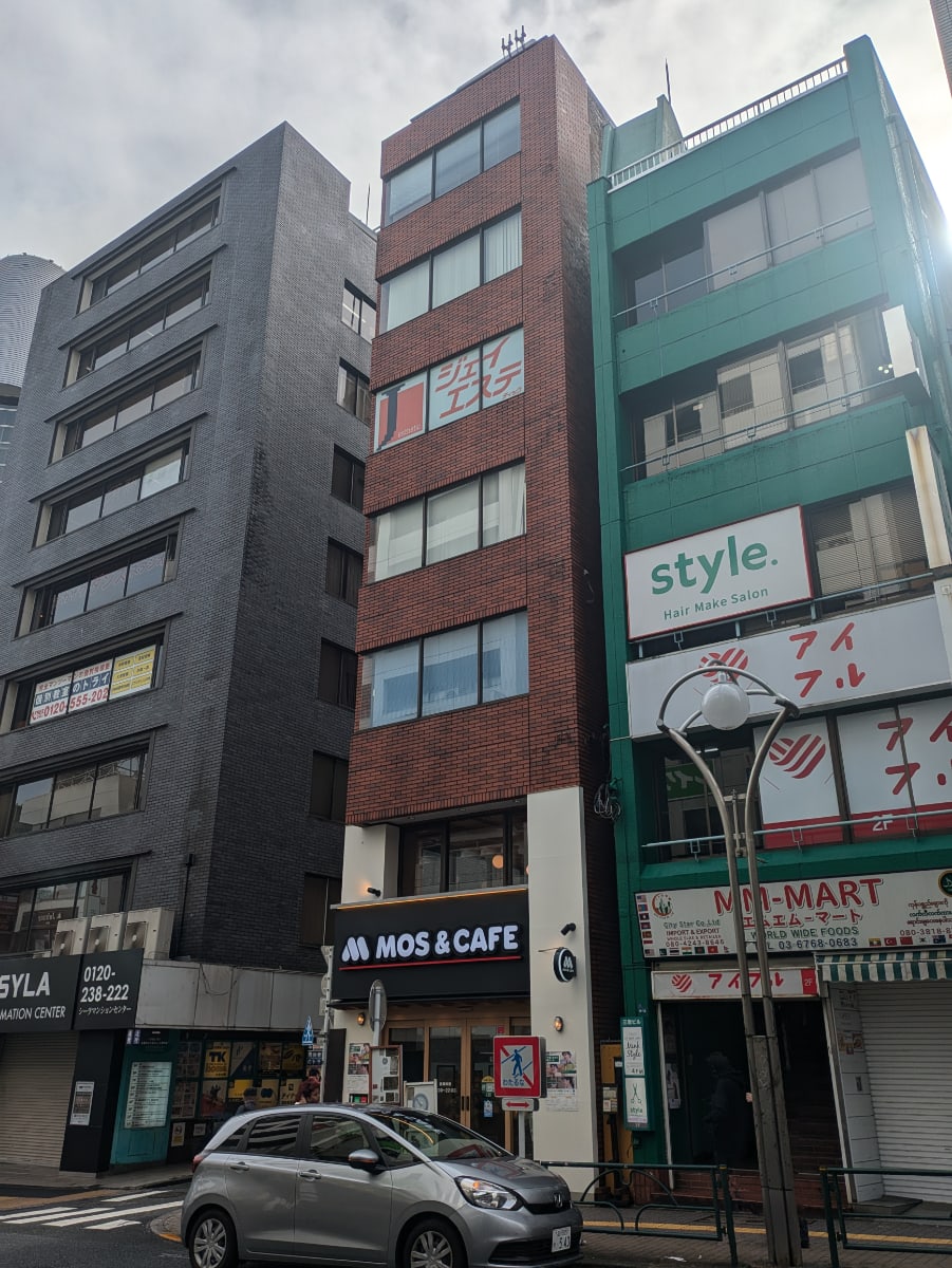 v20250427003410/fresh/building/J00100393342_10