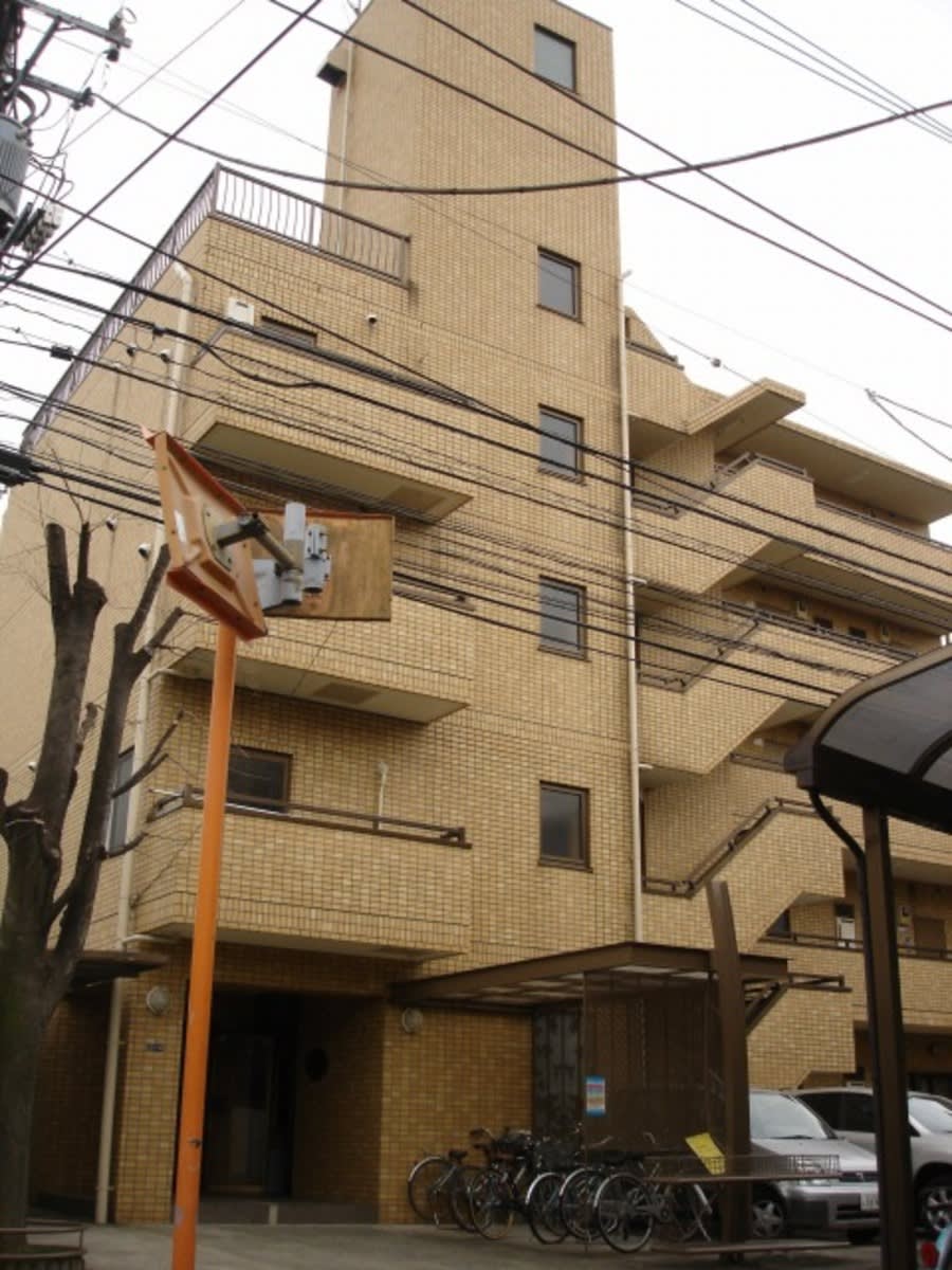 v20250427003410/fresh/building/J00100393566_1