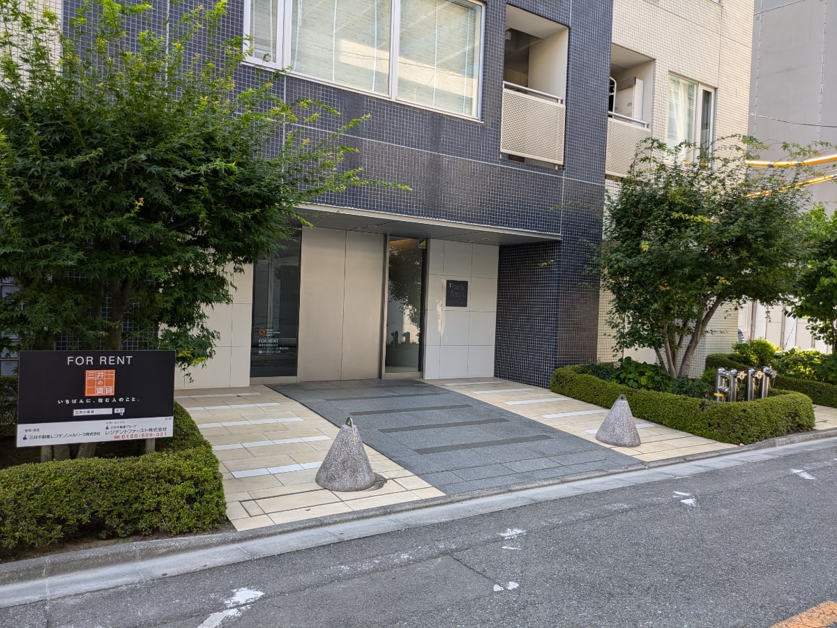 v20250427003410/fresh/building/J00100393632_3