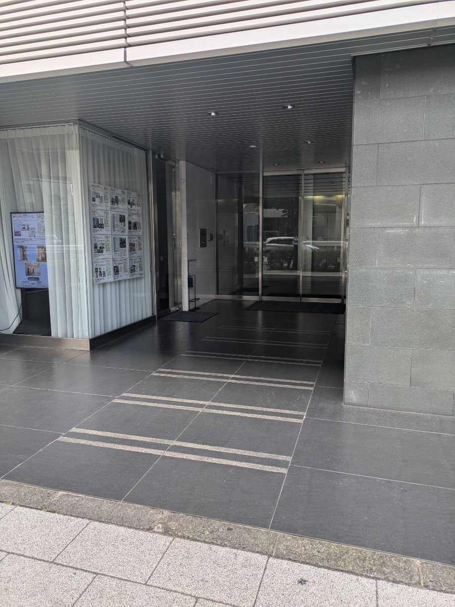 v20250427003410/fresh/building/J00100393646_3