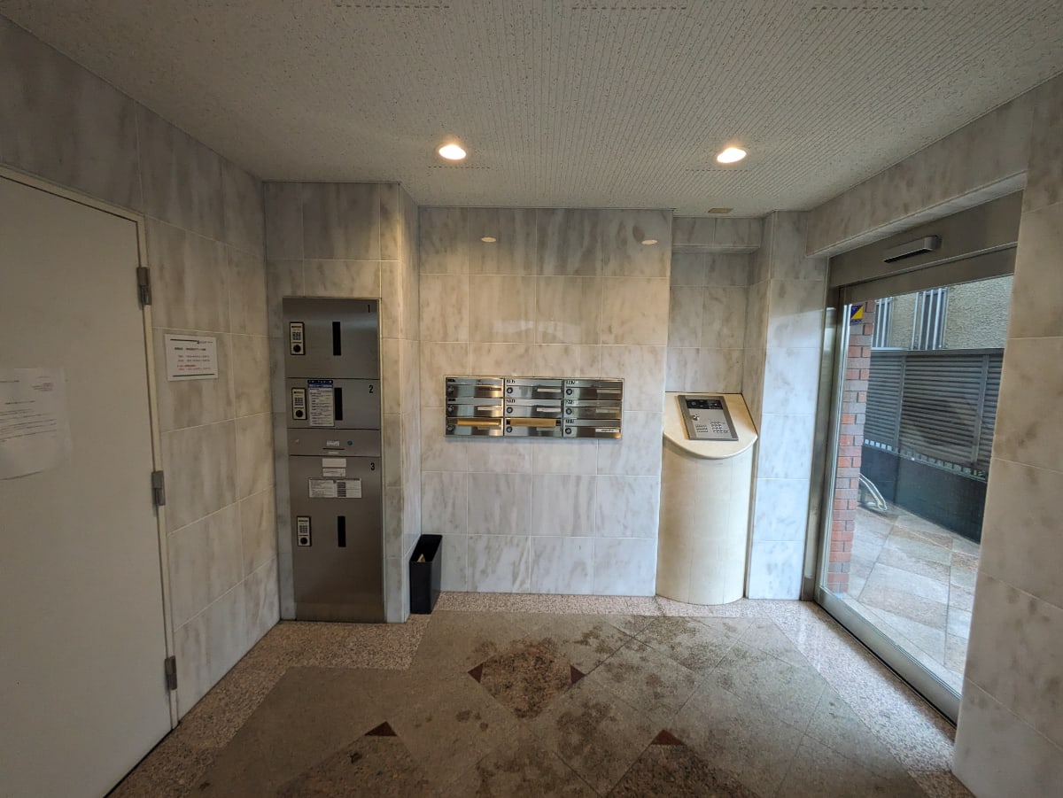 v20250427003410/fresh/building/J00100393674_4
