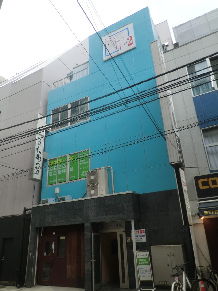 v20250427003410/fresh/building/J00100393727_9