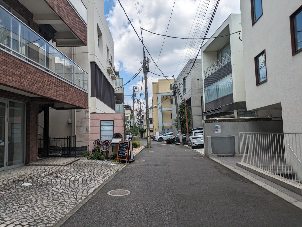 v20250427003410/fresh/building/J00100393887_2