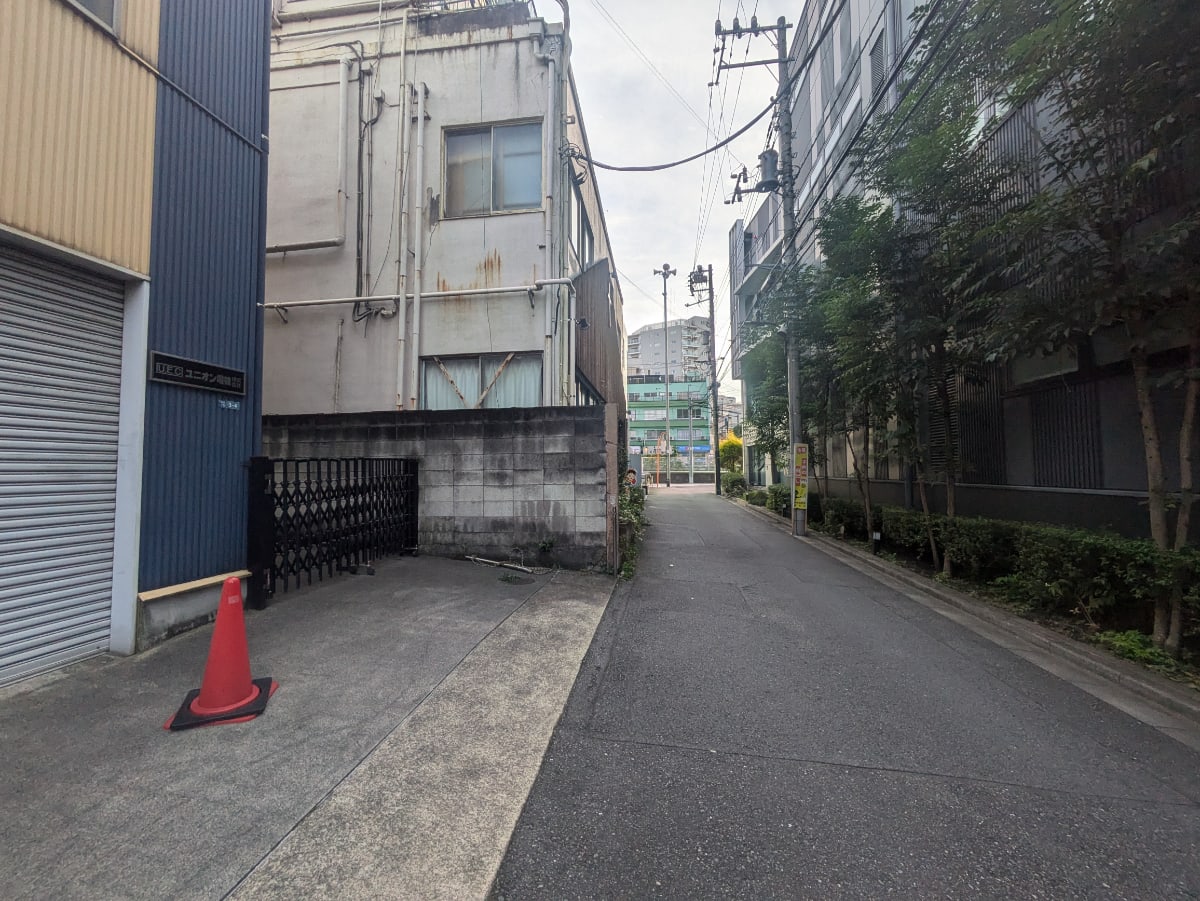 v20250427003410/fresh/building/J00100394030_5