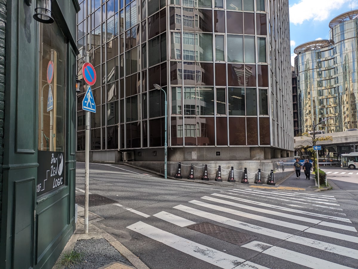 v20250427003410/fresh/building/J00100394160_13