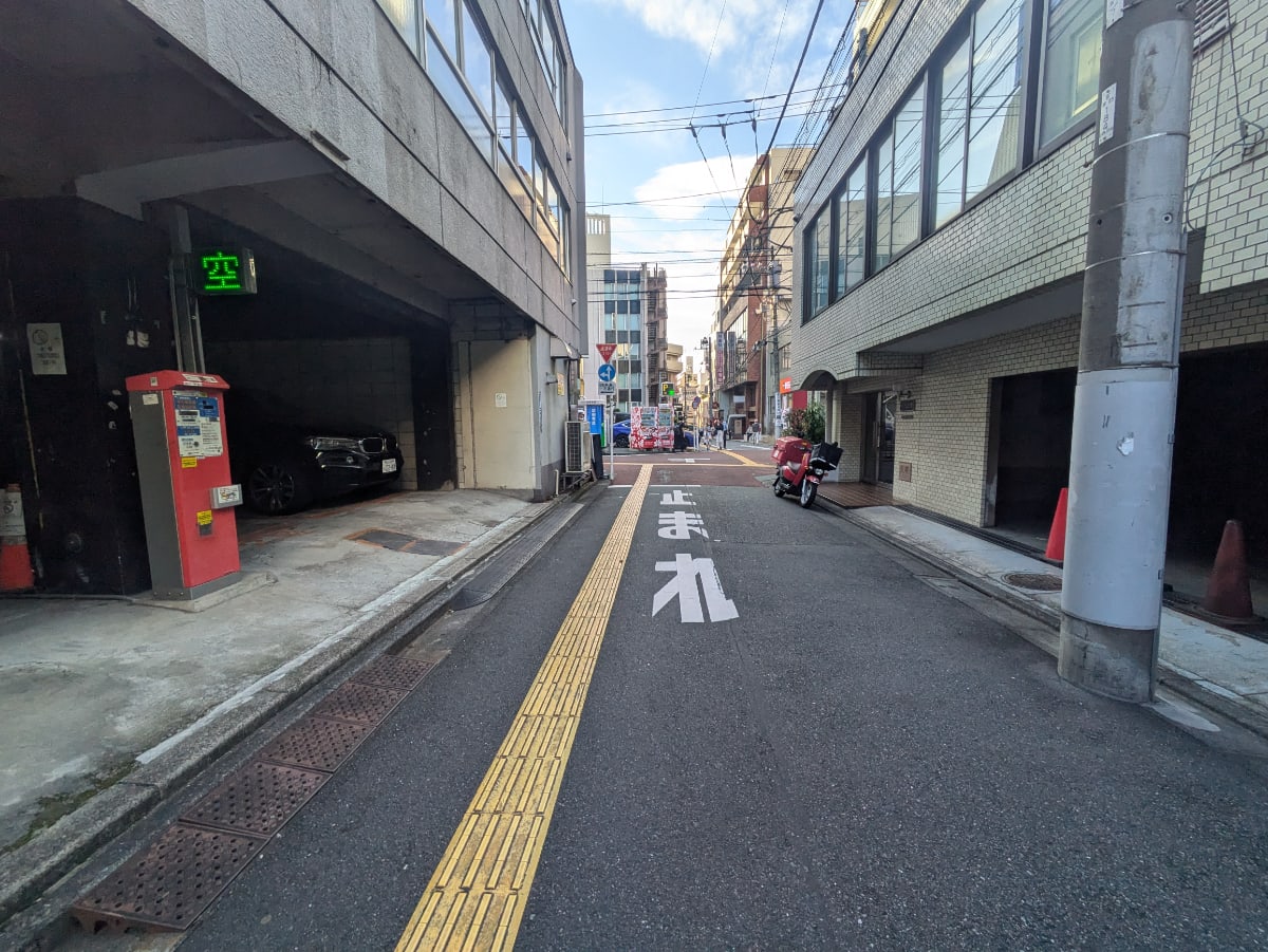 v20250427003410/fresh/building/J00100394165_12