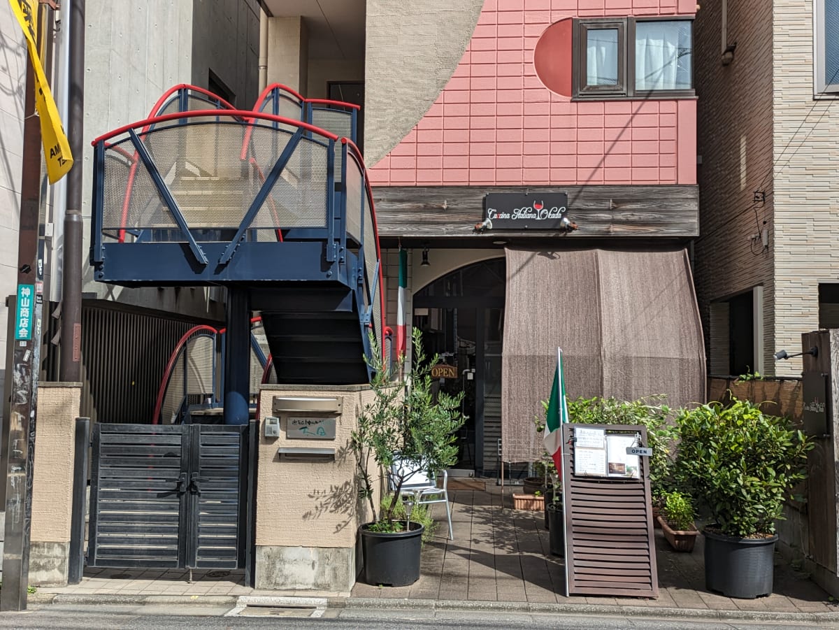v20250427003410/fresh/building/J00100394322_7