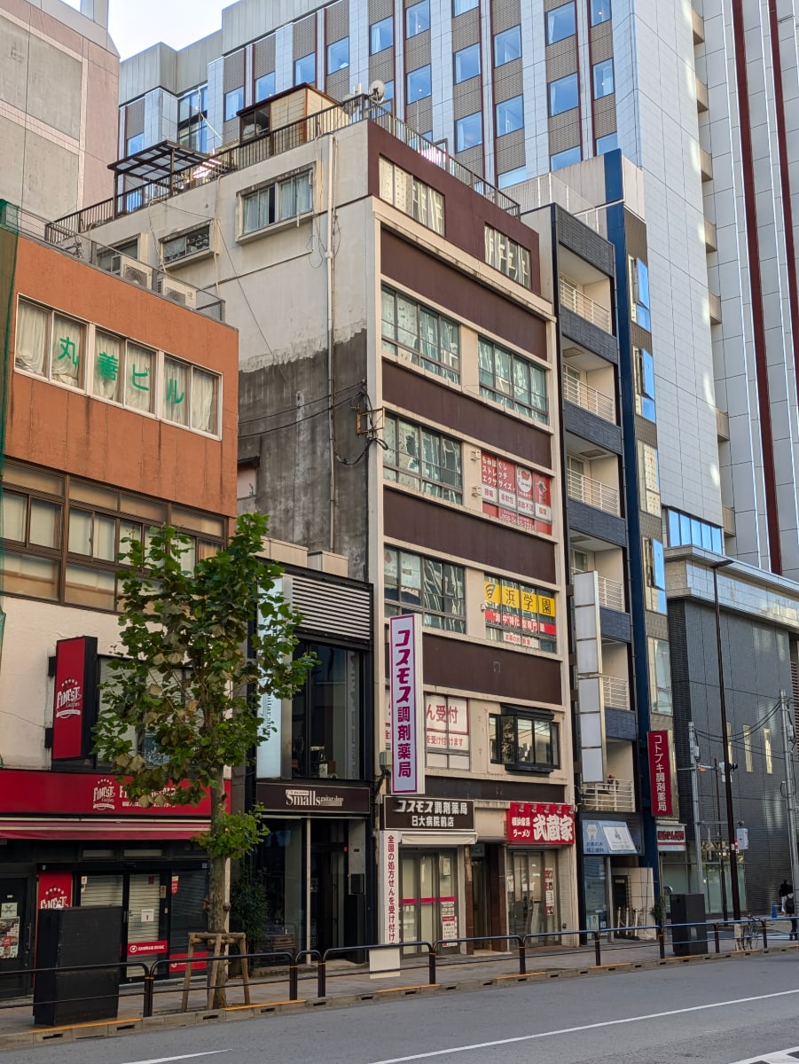 v20250427003410/fresh/building/J00100394514_5