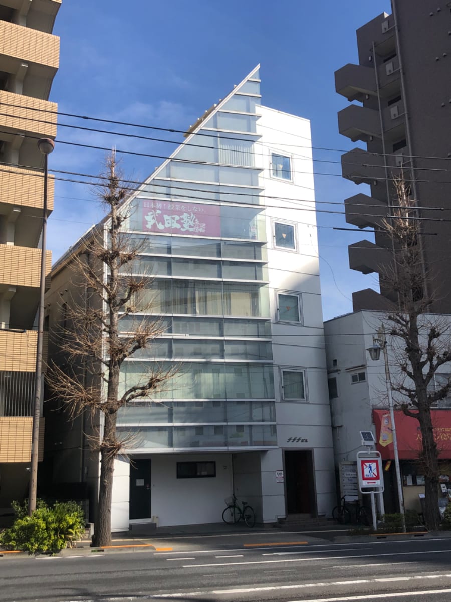 v20250427003410/fresh/building/J00100394571_1