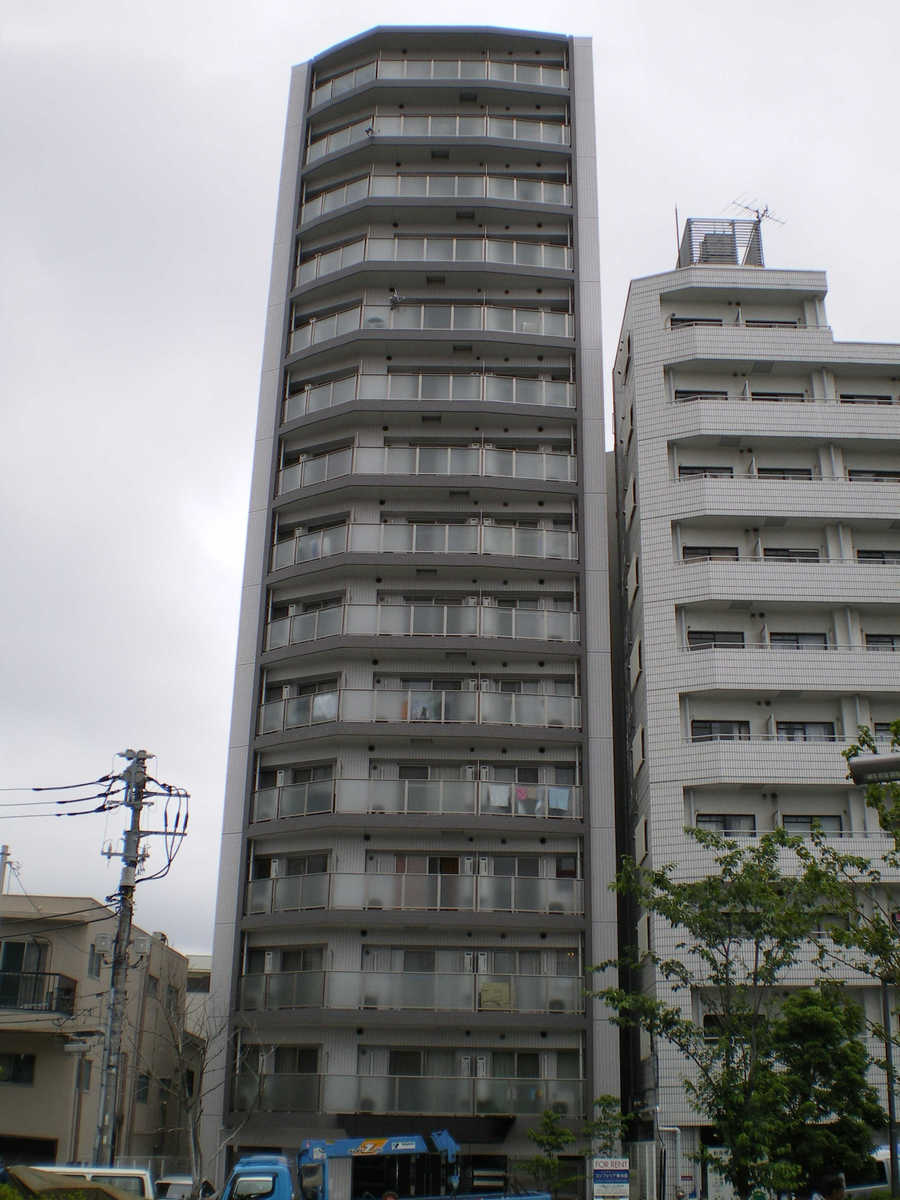 v20250427003410/fresh/building/J00100394696_1