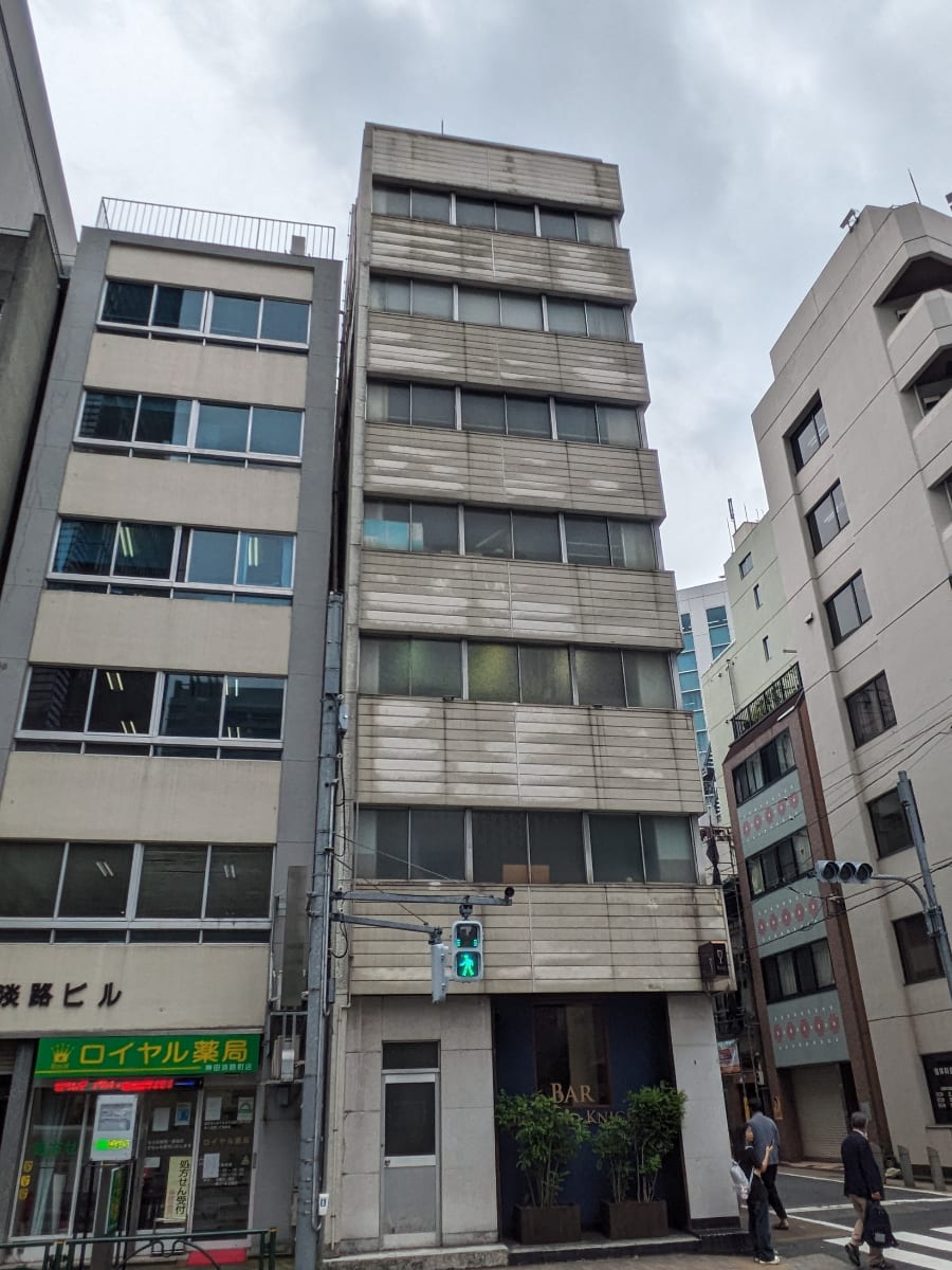 v20250427003410/fresh/building/J00100395056_1