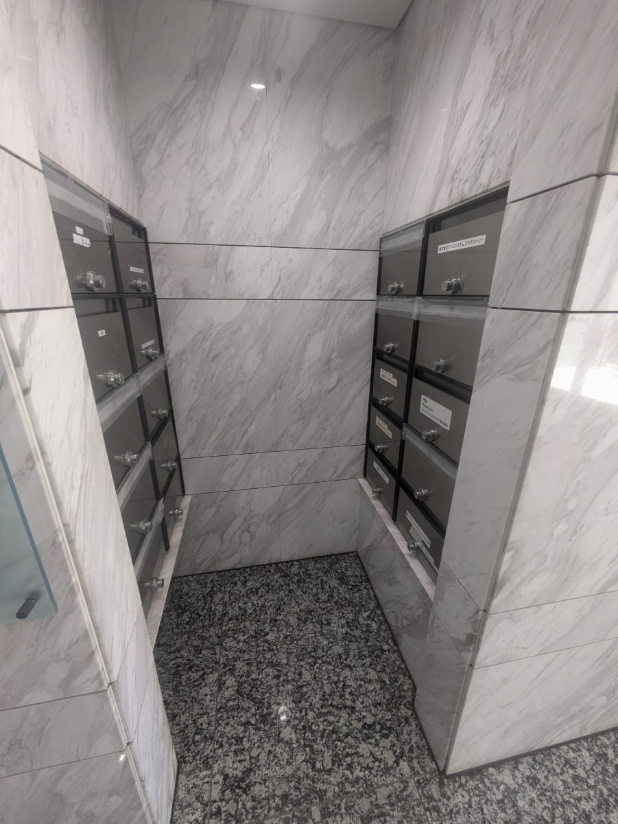 v20250427003410/fresh/building/J00100395095_30