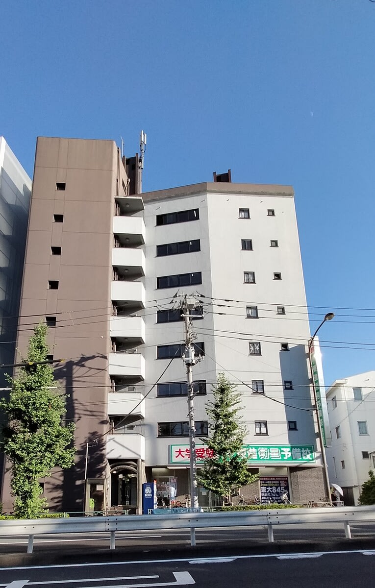 v20250427003410/fresh/building/J00100395189_1