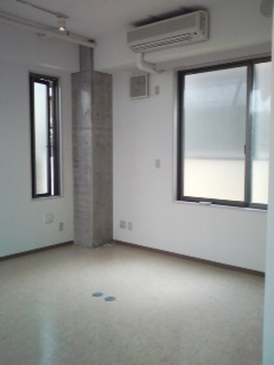 v20250427003410/fresh/building/J00100395232_5