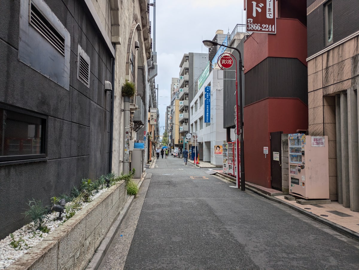 v20250427003410/fresh/building/J00100395420_15