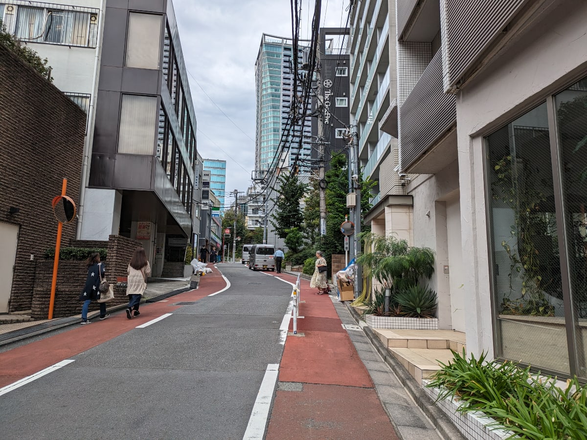 v20250427003410/fresh/building/J00100395947_2