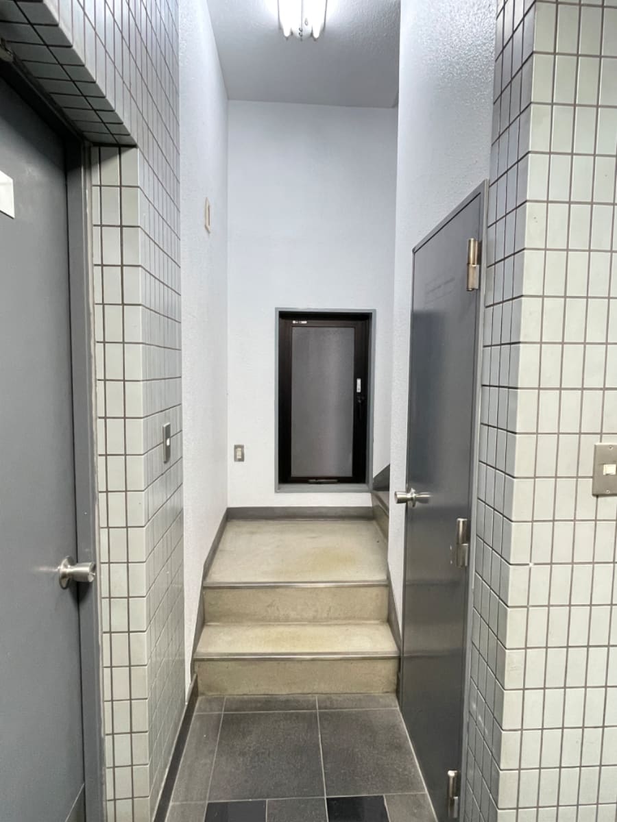v20250427003410/fresh/building/J00100396042_5