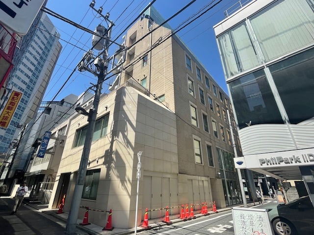 v20250427003410/fresh/building/J00100396245_6