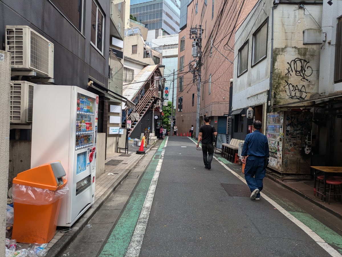 v20250427003410/fresh/building/J00100396635_2