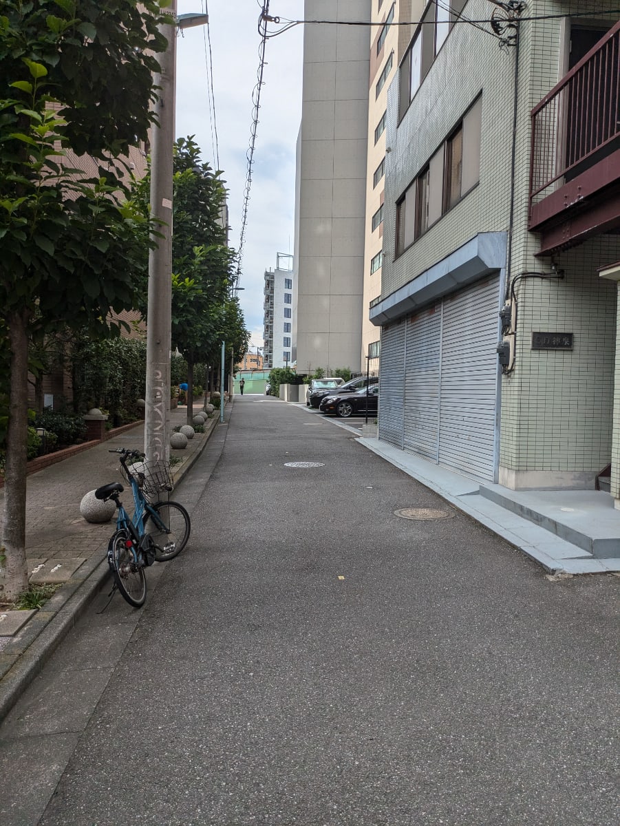v20250427003805/fresh/building/J00100397923_8